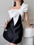 Sexy A line Strapless Black Satin Short Homecoming Dresses Summer Hoco Dresses Cocktail Dress Birthday Outfits HZ1121
