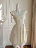 Cute A line Spaghetti Straps Yellow Satin Formal Short 8th Grade Homecoming Dress Summer Middle School Hoco Dresses Birthday Outfits HZ1121